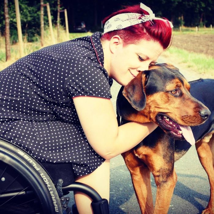 THE WOW Kati Jördels Kopf-Frei-Touren mit ihren Hund Digger